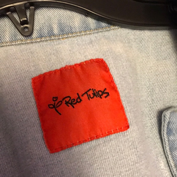 Sleeveless Distressed Jean Jacket with Studs - Picture 3 of 7